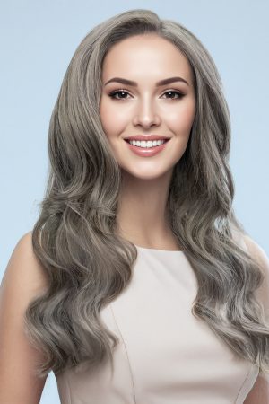 Orta Boy Gri Gerçek Saç Peruk